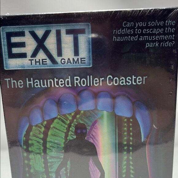 EXIT: The Haunted Roller Coaster Game - Black and Green - Picture 3 of 10